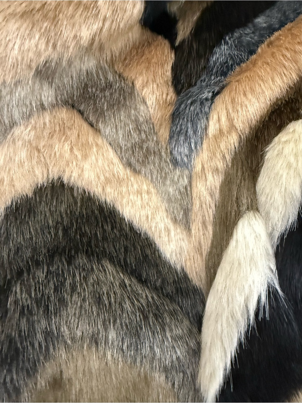 AMUSE SOCIETY Waylon Faux Fur Chevron Pattern Coat Jacket Size M - Picture 13 of 15